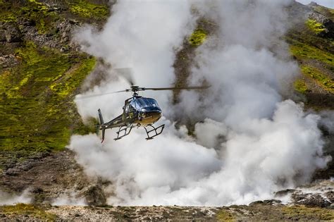 geothermal helicopter tour iceland